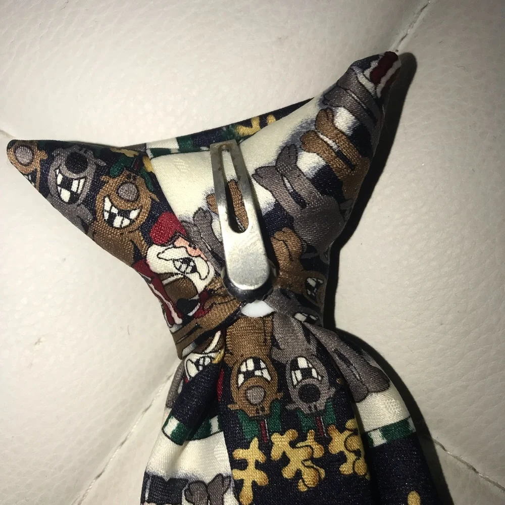 Boys Christmas funny comical tie Santa football missing teeth sports gag vintage